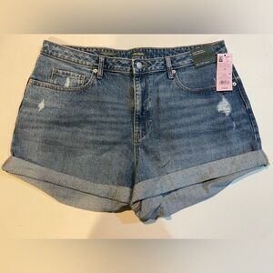 Women's Super-High Rise Rolled Cuff Mom Jean Shorts